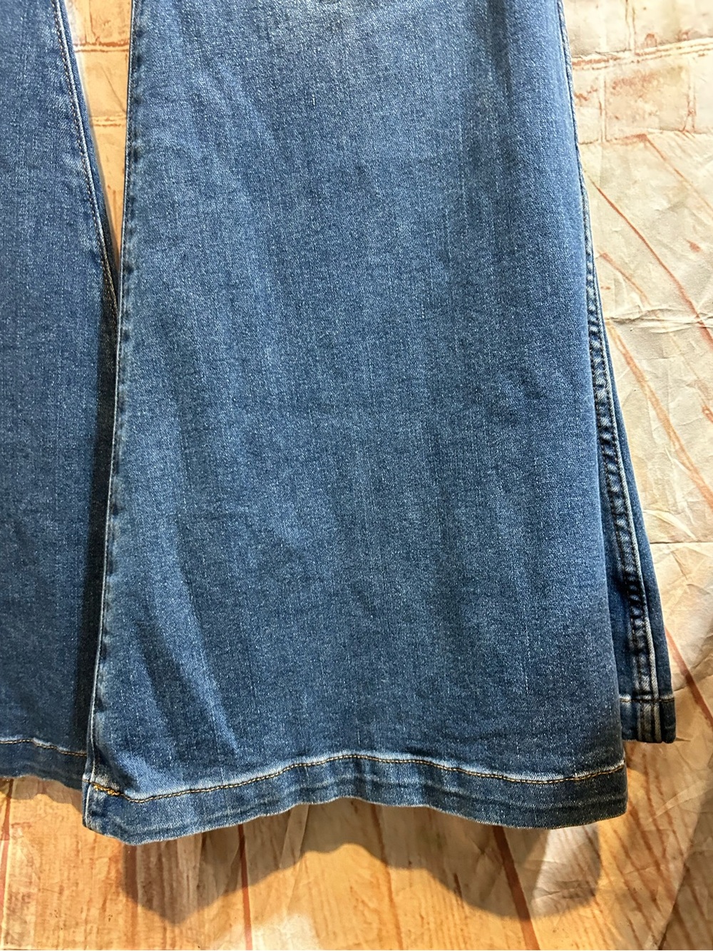 Wrangler High Rise Flare Jean Medium Wash Retro Wide Leg Western Coastal Cowgirl - Picture 10 of 11